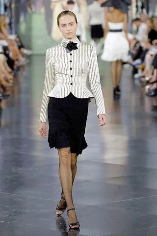 Look 19